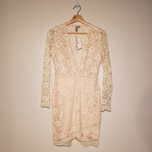 NWT ASOS Lace Mini Dress sz 8 - Picture 3 of 9